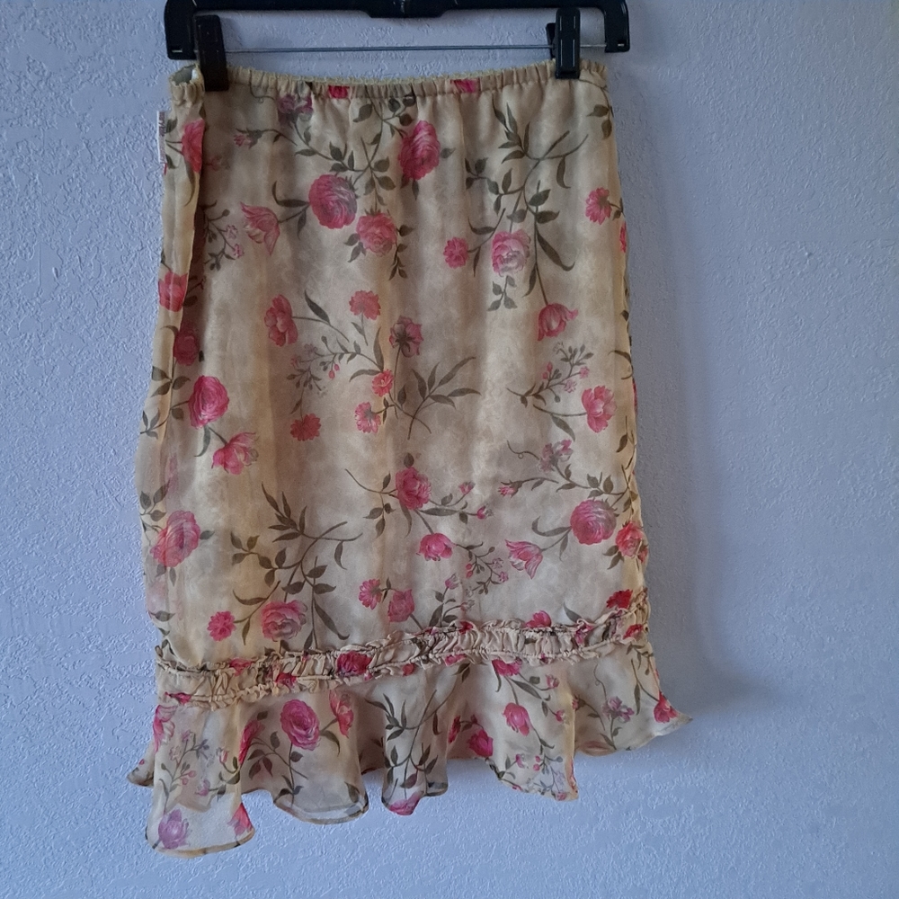 Mary-Kate And Ashley Floral Beige Skirt - Picture 6 of 8